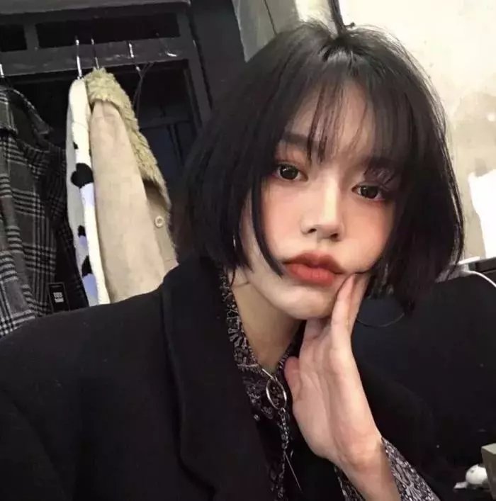悲情三角